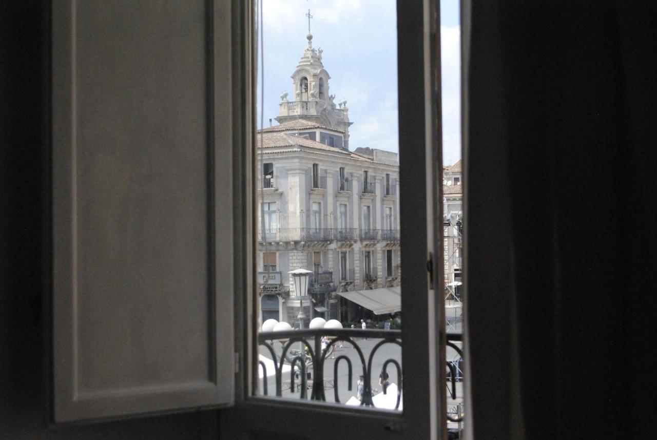 B&B Palazzo Sant'Alfano Catânia Exterior foto